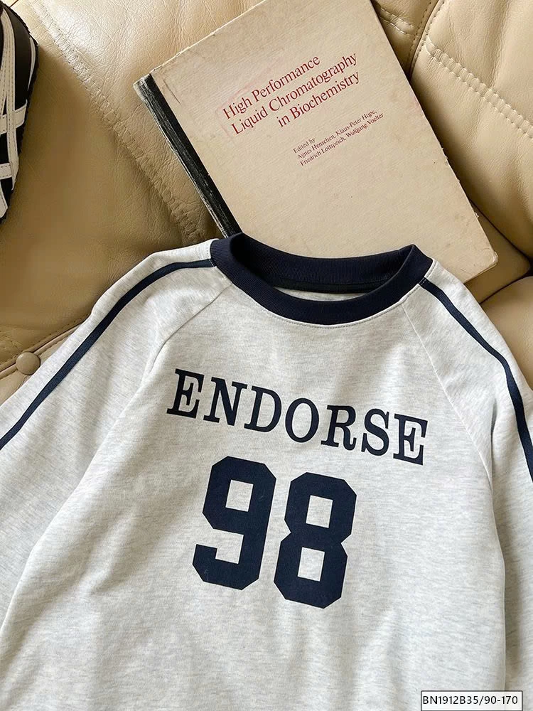 ÁO THUN SỐ 98 MÀU XÁM NHẠT AMBB  24Y017