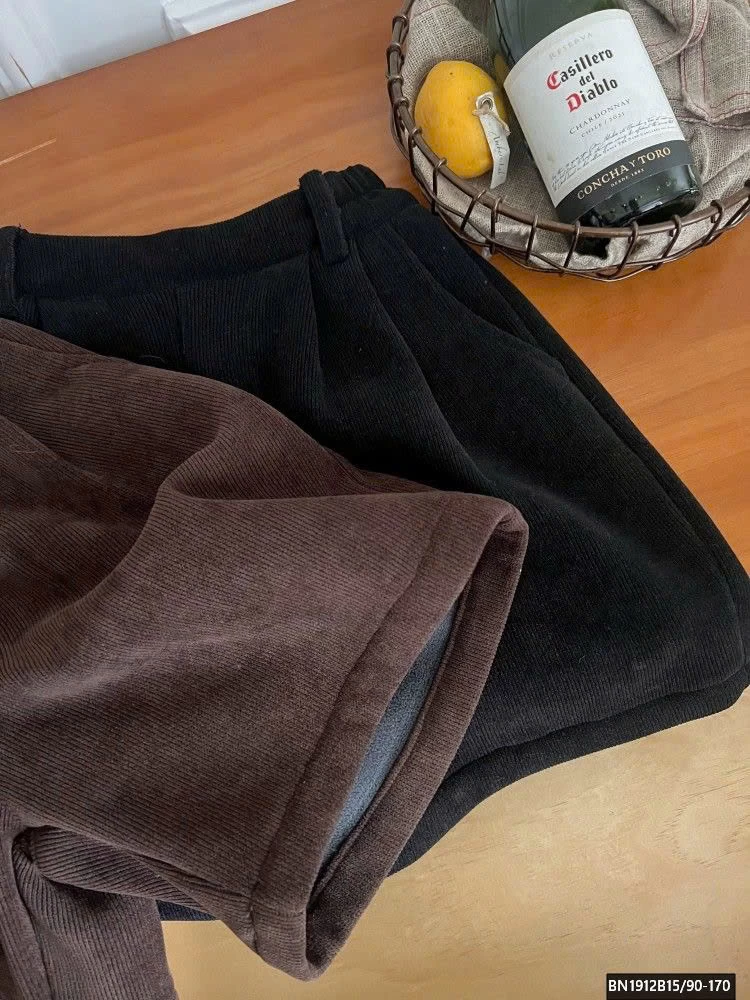 QUẦN SHORT NHUNG LÓT LÔNG AMBB 25H059