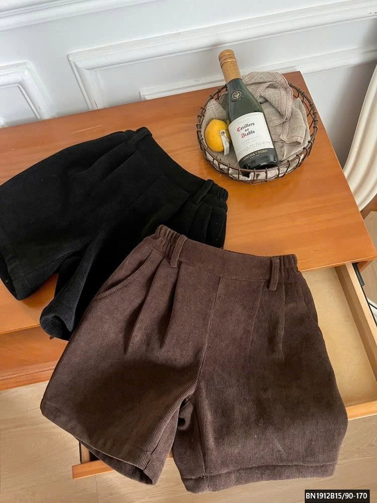 QUẦN SHORT NHUNG LÓT LÔNG AMBB 25H059