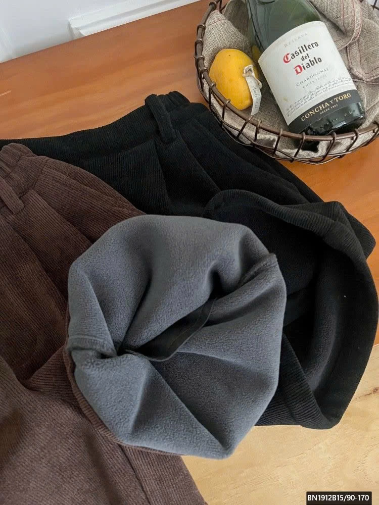 QUẦN SHORT NHUNG LÓT LÔNG AMBB 25H059