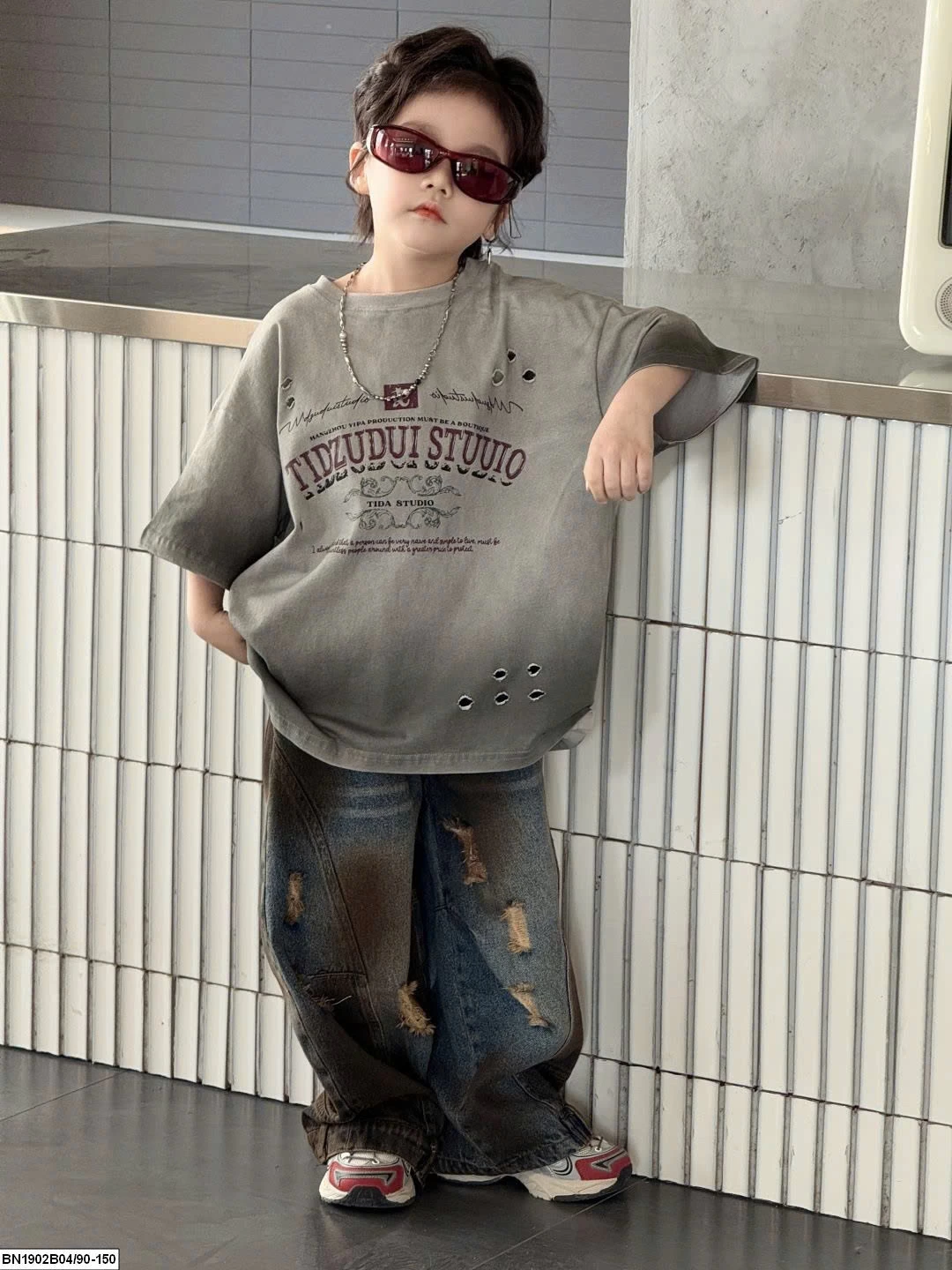 SÉT QUẦN JEAN XANH CÀO RÁCH MIX ÁO THUN XÁM