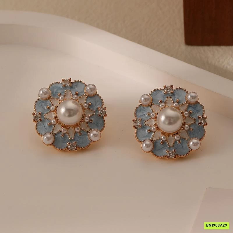 HOA TAI NGỌC XANH DƯƠNG KIỂU PHÁP