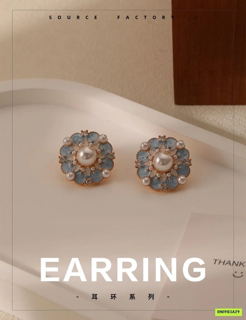 HOA TAI NGỌC XANH DƯƠNG KIỂU PHÁP