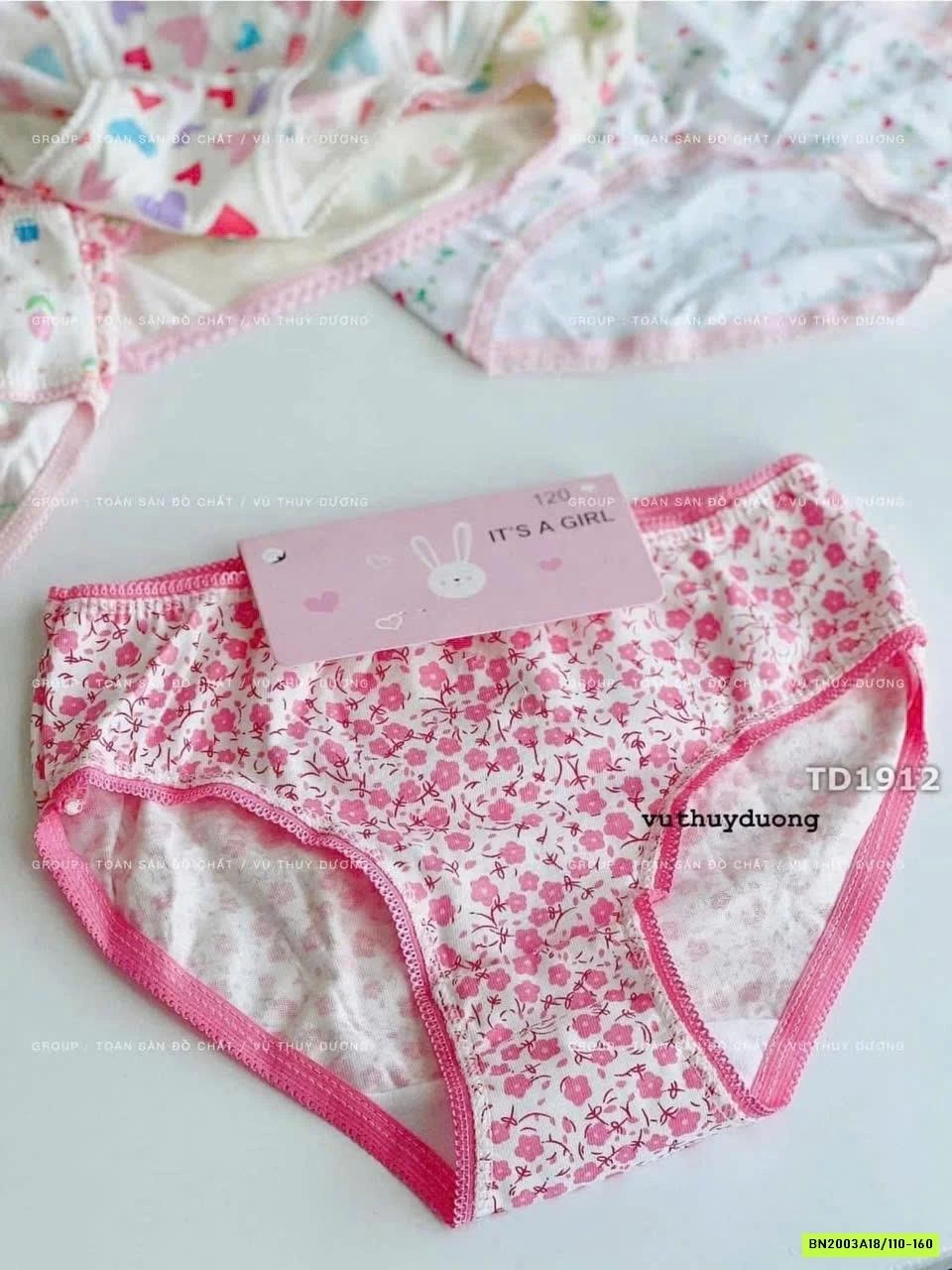 SÉT 12 QUẦN CHIP TAM GIÁC XUẤT DƯ BG