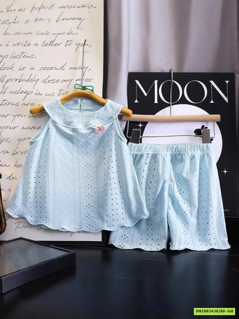 BỘ HÈ CỔ YẾM BÉ GÁI