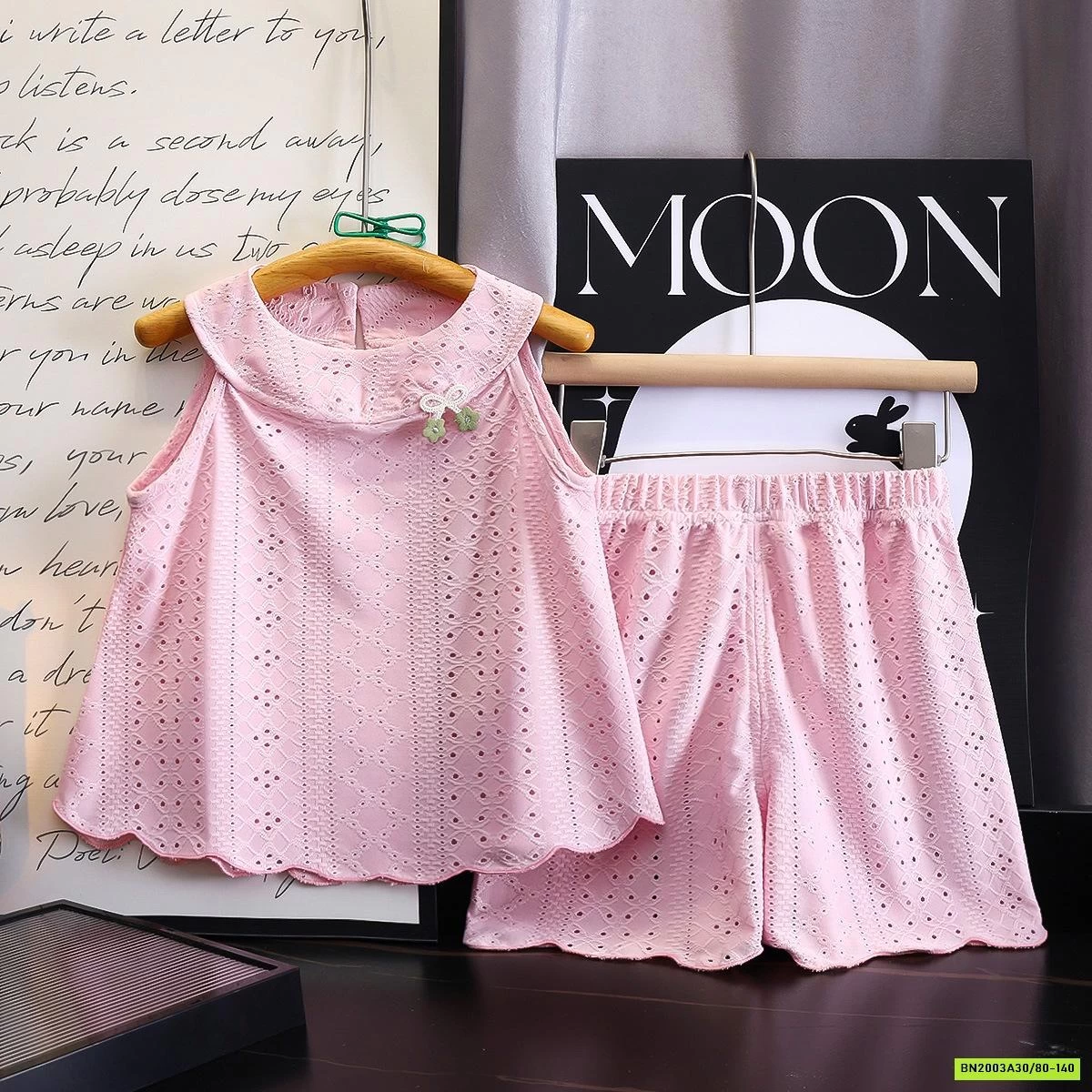 BỘ HÈ CỔ YẾM BÉ GÁI