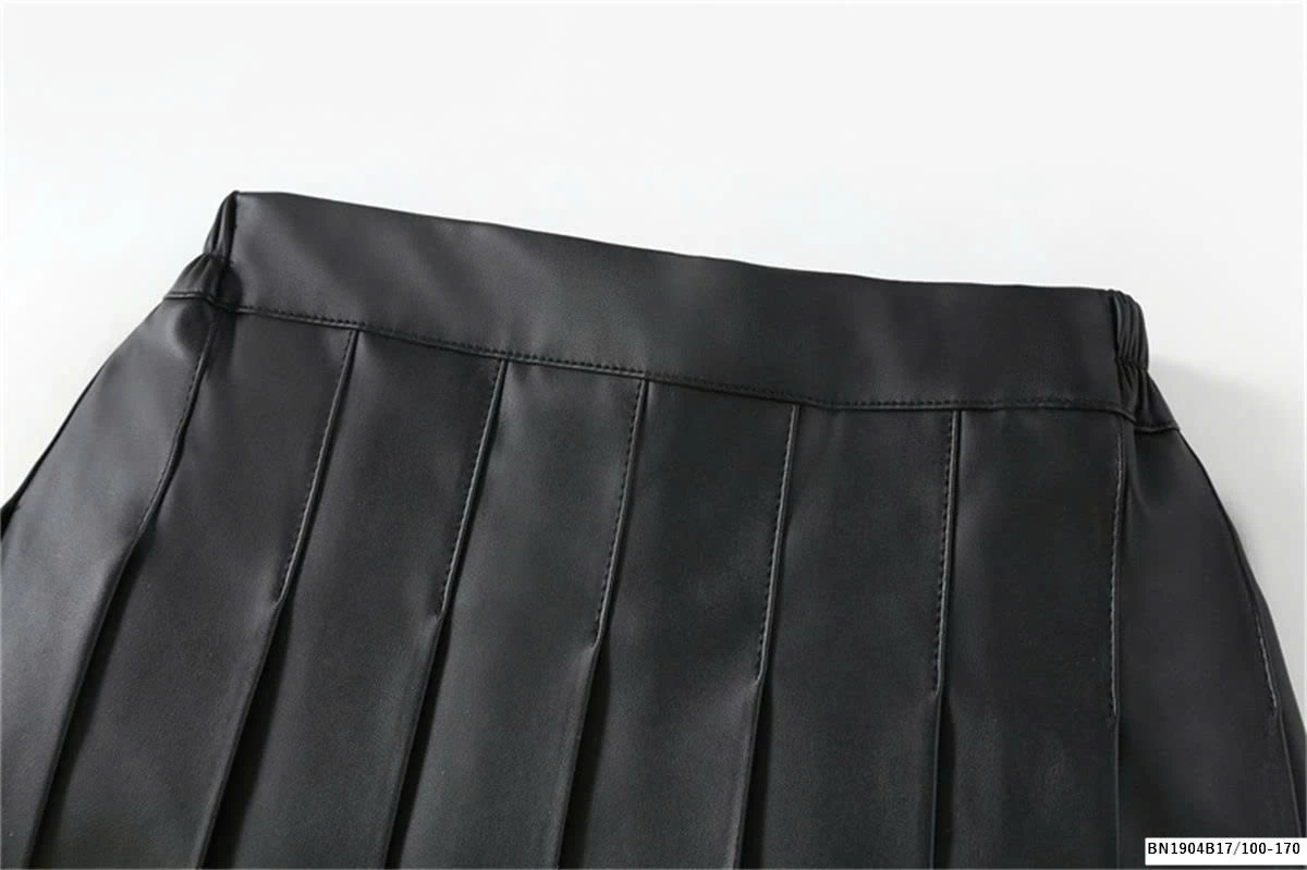 CHÂN VÁY DA XẾP LY CÁ TÍNH