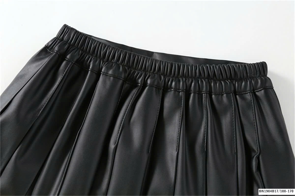 CHÂN VÁY DA XẾP LY CÁ TÍNH