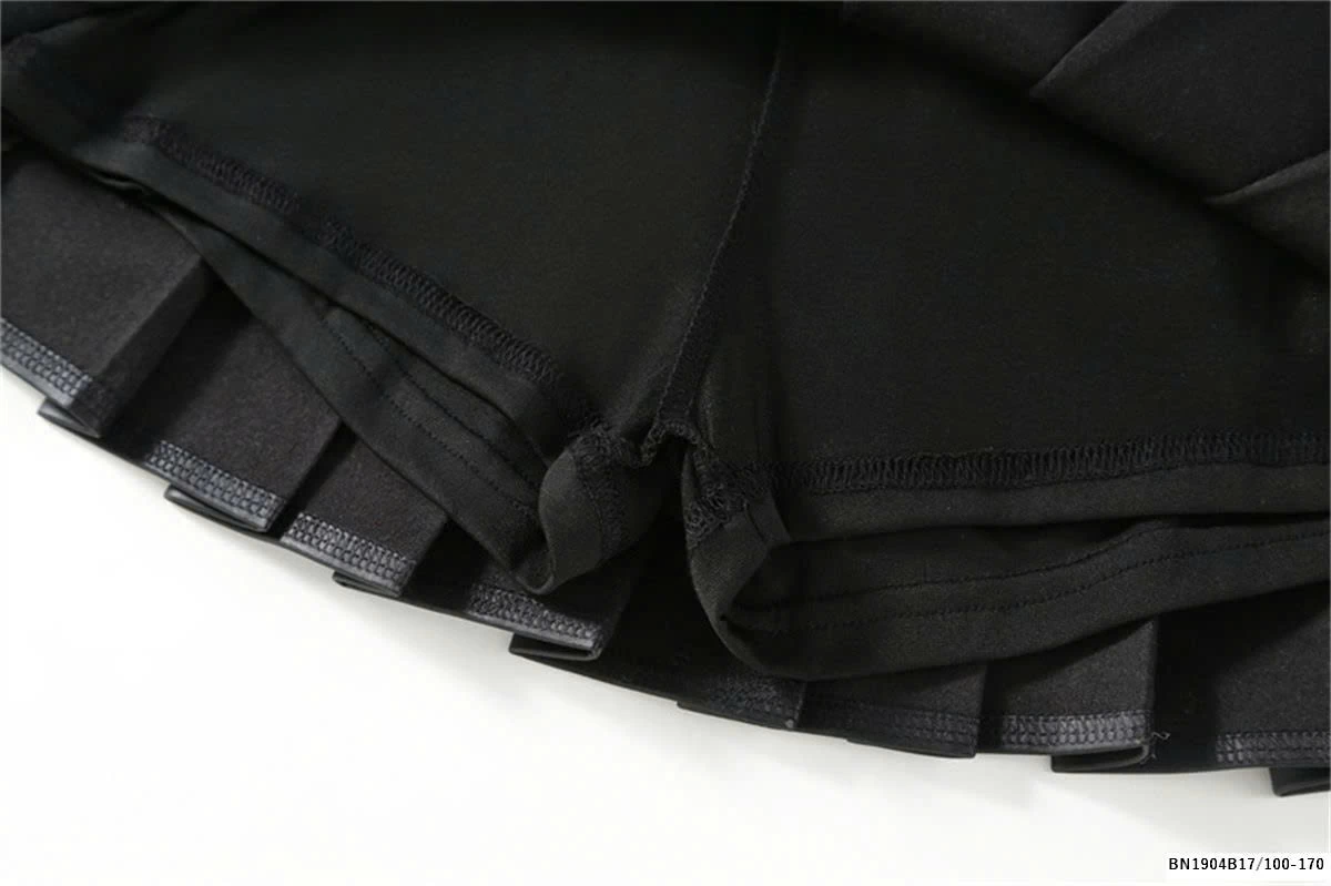 CHÂN VÁY DA XẾP LY CÁ TÍNH