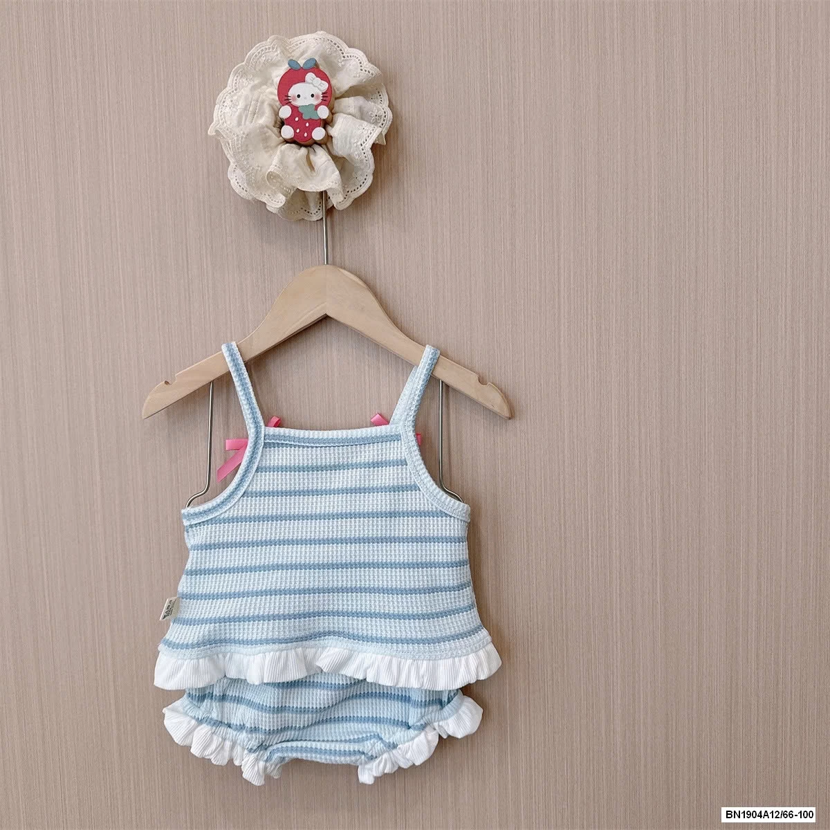 SÉT GÂN KITTY DỄ THƯƠNG