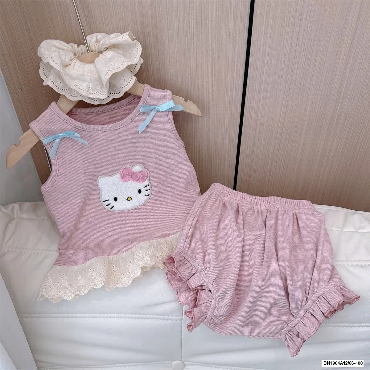 SÉT GÂN KITTY DỄ THƯƠNG