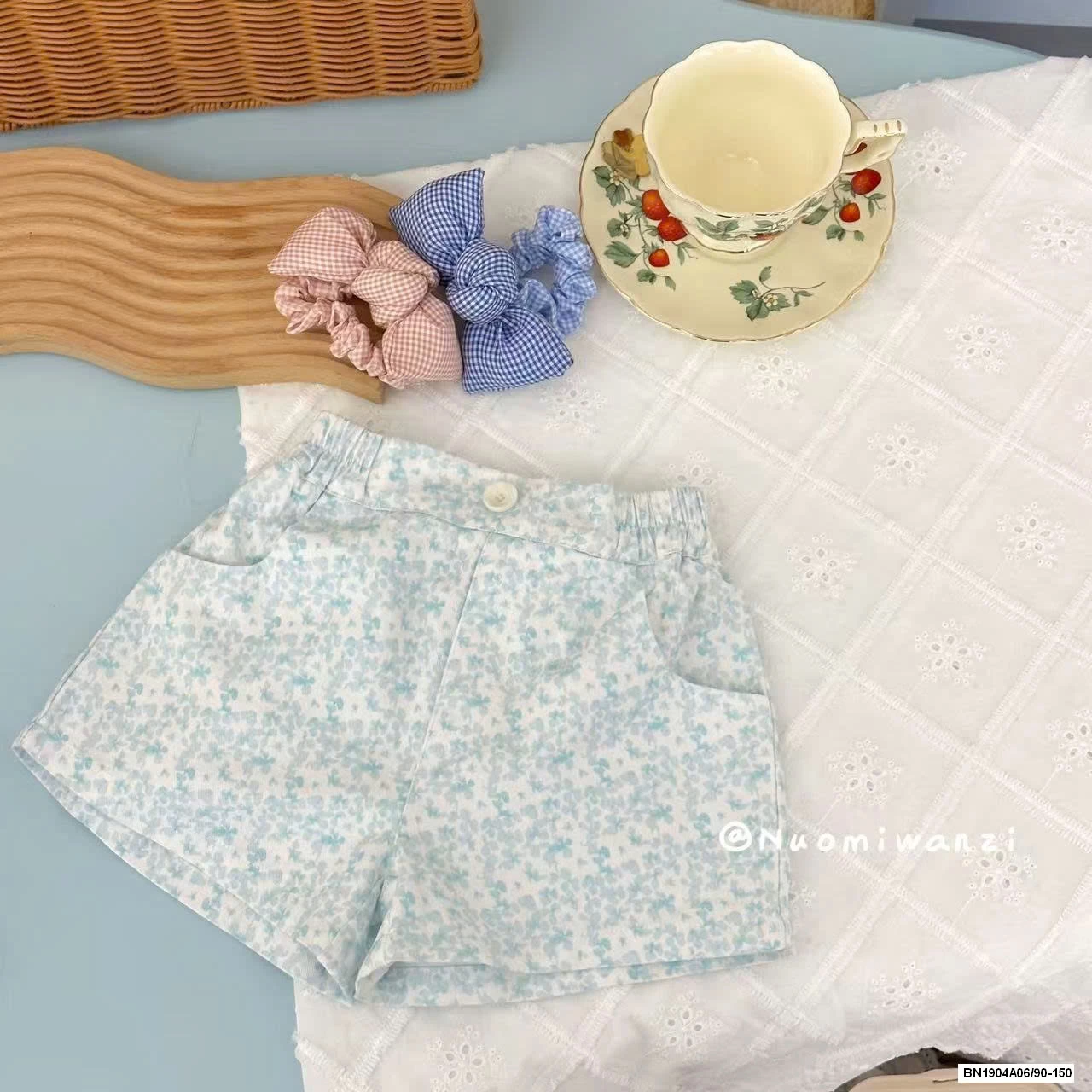 SHORT THÔ MỀM CẠP CHUN