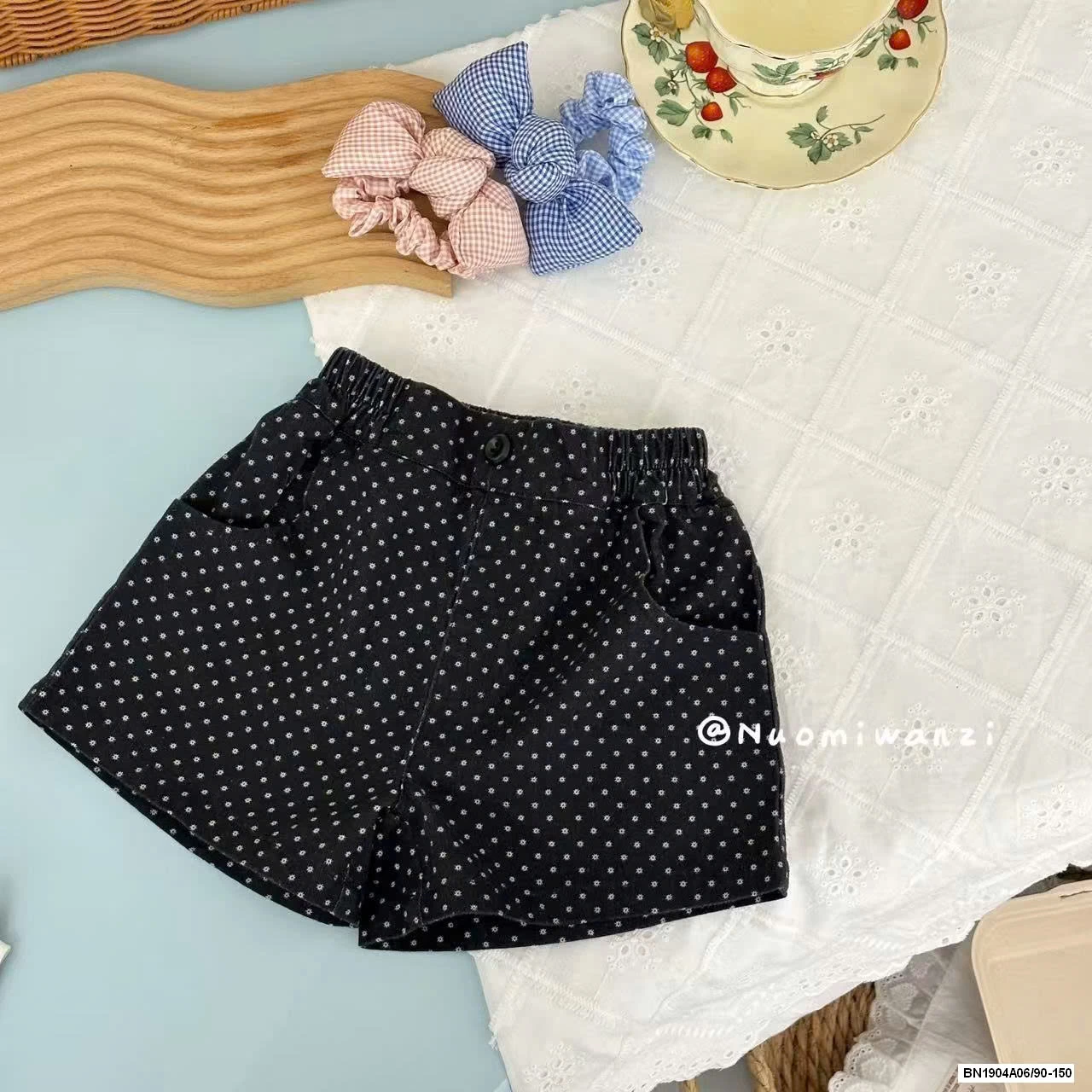 SHORT THÔ MỀM CẠP CHUN