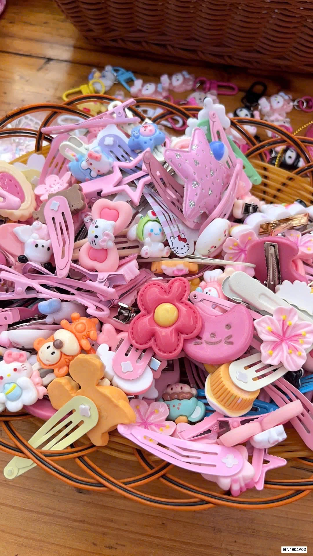 SÉT 40 KẸP TÓC DỄ THƯƠNG