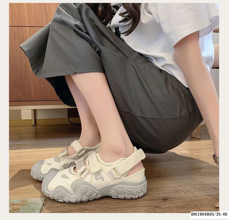 SANDAL THỂ THAO QUAI DÁN NỮ