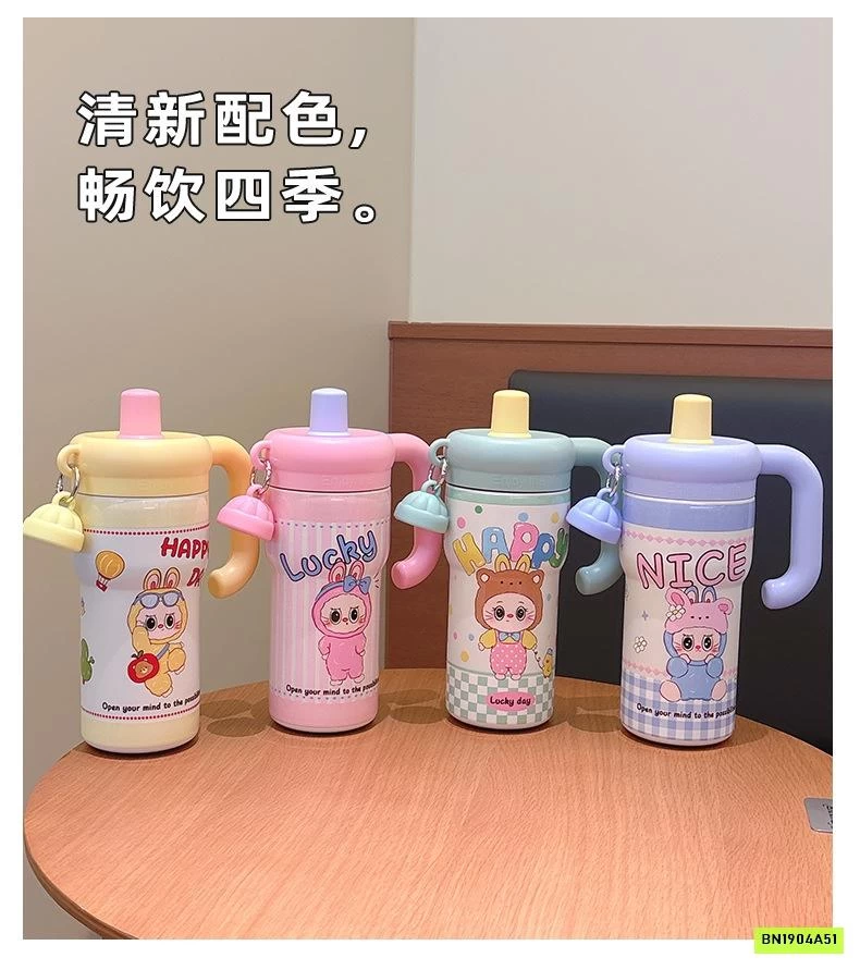 BÌNH UỐNG NƯỚC CÓ TAY CẦM LABUBU