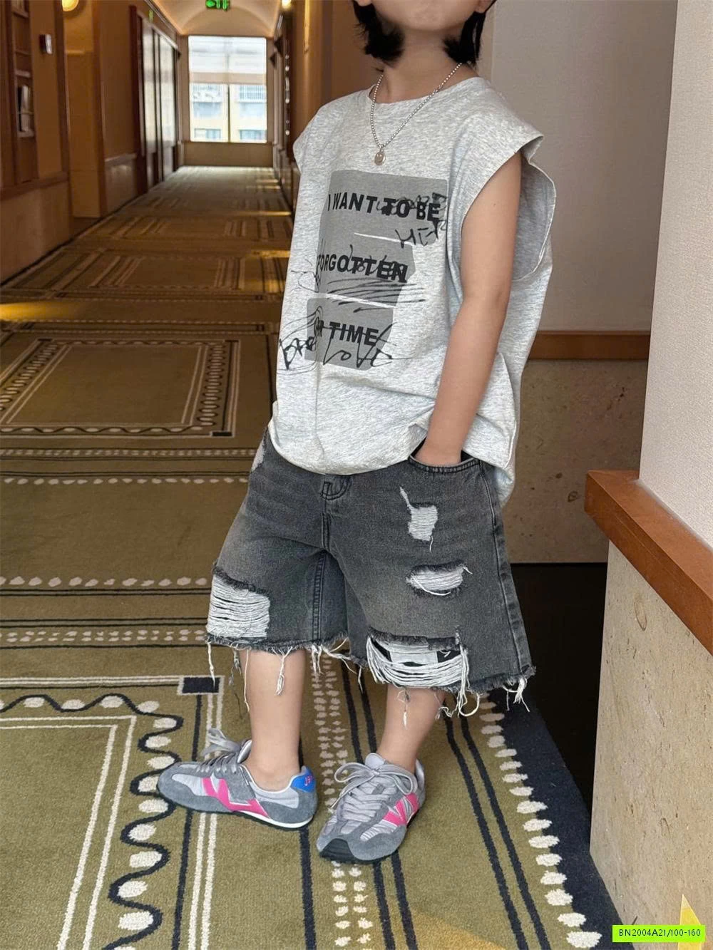 TANKTOP IN CHỮ CÁ TÍNH CHEESE