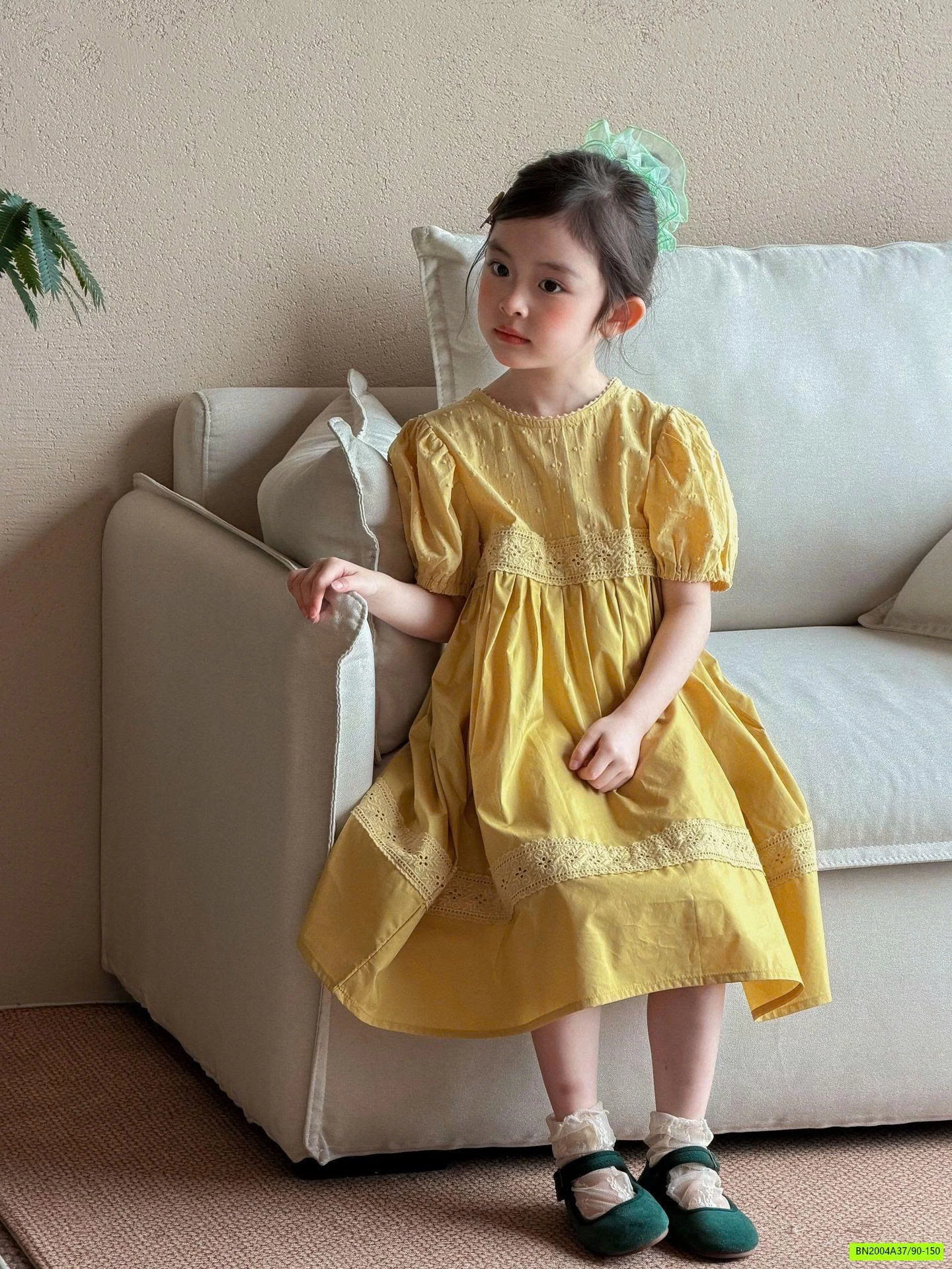 ĐẦM VÀNG TAY BỒNG XINH XẮN