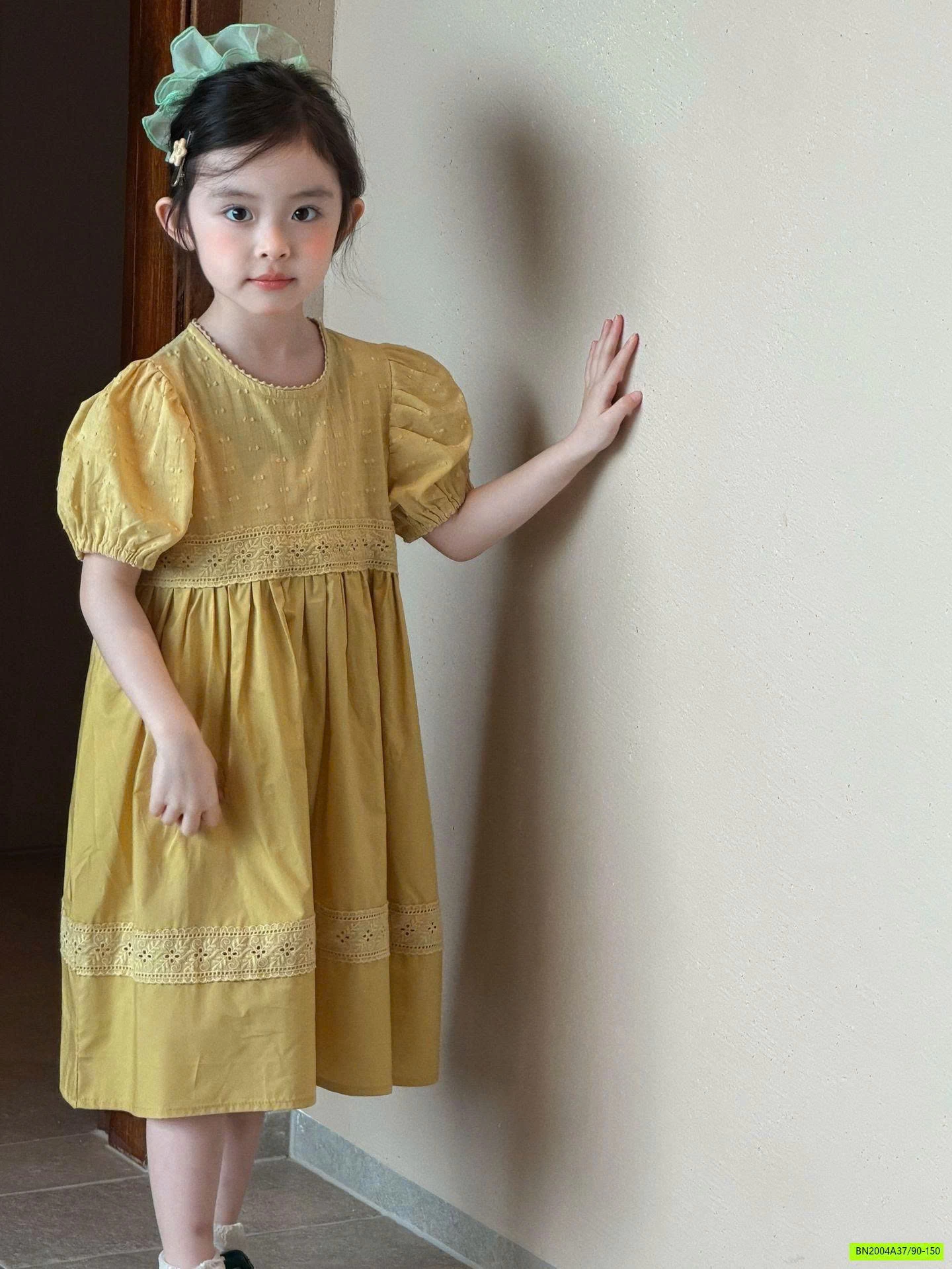 ĐẦM VÀNG TAY BỒNG XINH XẮN