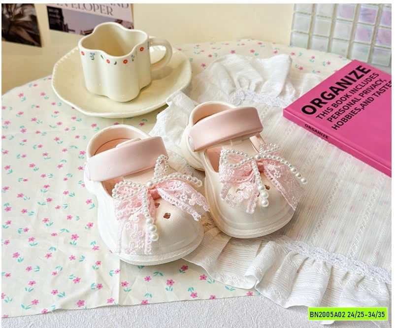 DÉP SỤC CROCS CHO BÉ