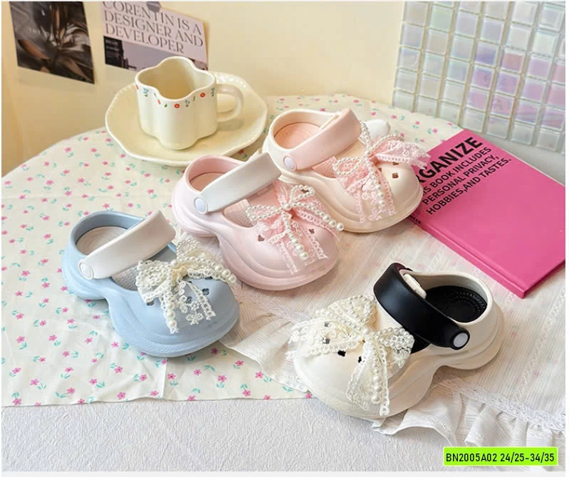 DÉP SỤC CROCS CHO BÉ