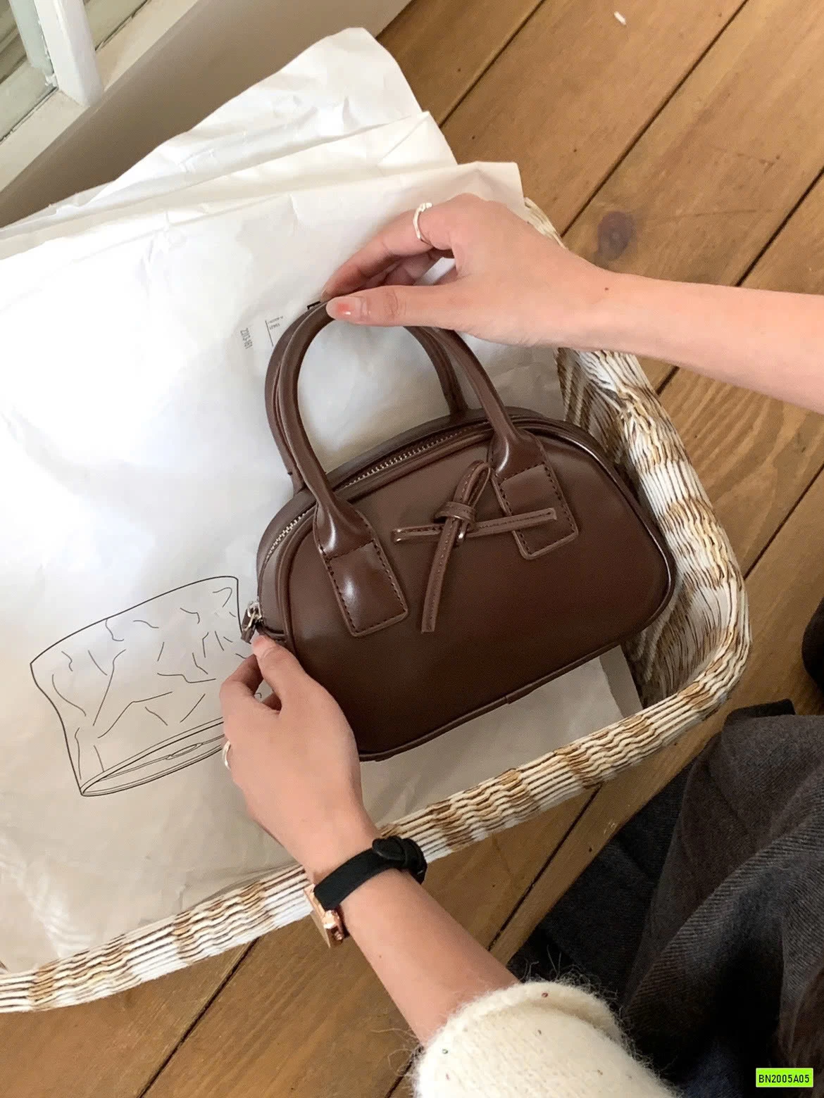 TÚI XÁCH NHỎ GẮN NƠ HÀN QUỐC