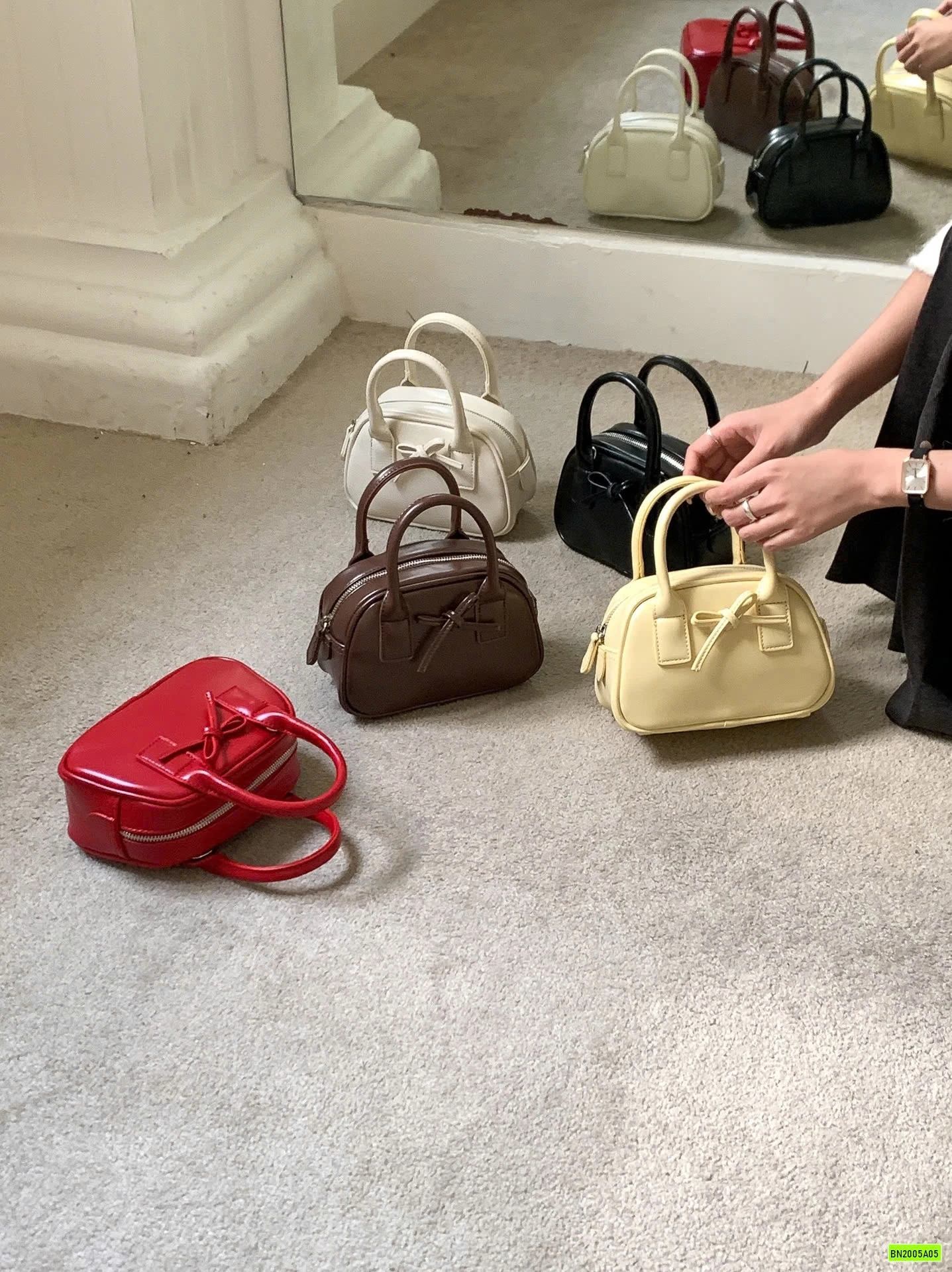 TÚI XÁCH NHỎ GẮN NƠ HÀN QUỐC