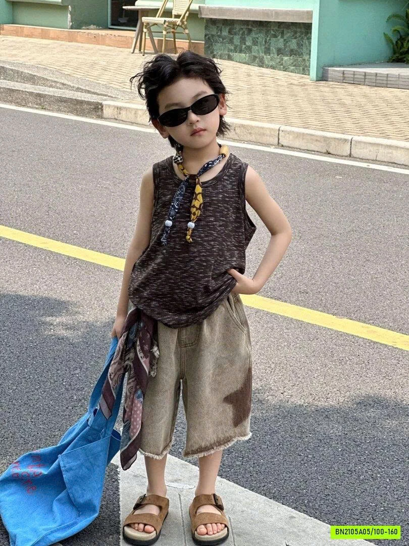 SHORT JEANS NÂU NGÔI SAO TUA GẤU