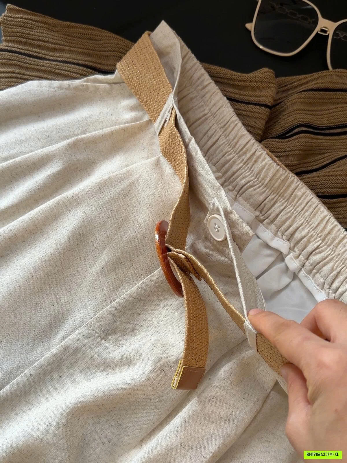 SHORT ĐŨI KÈM BELT NÂU ANNA