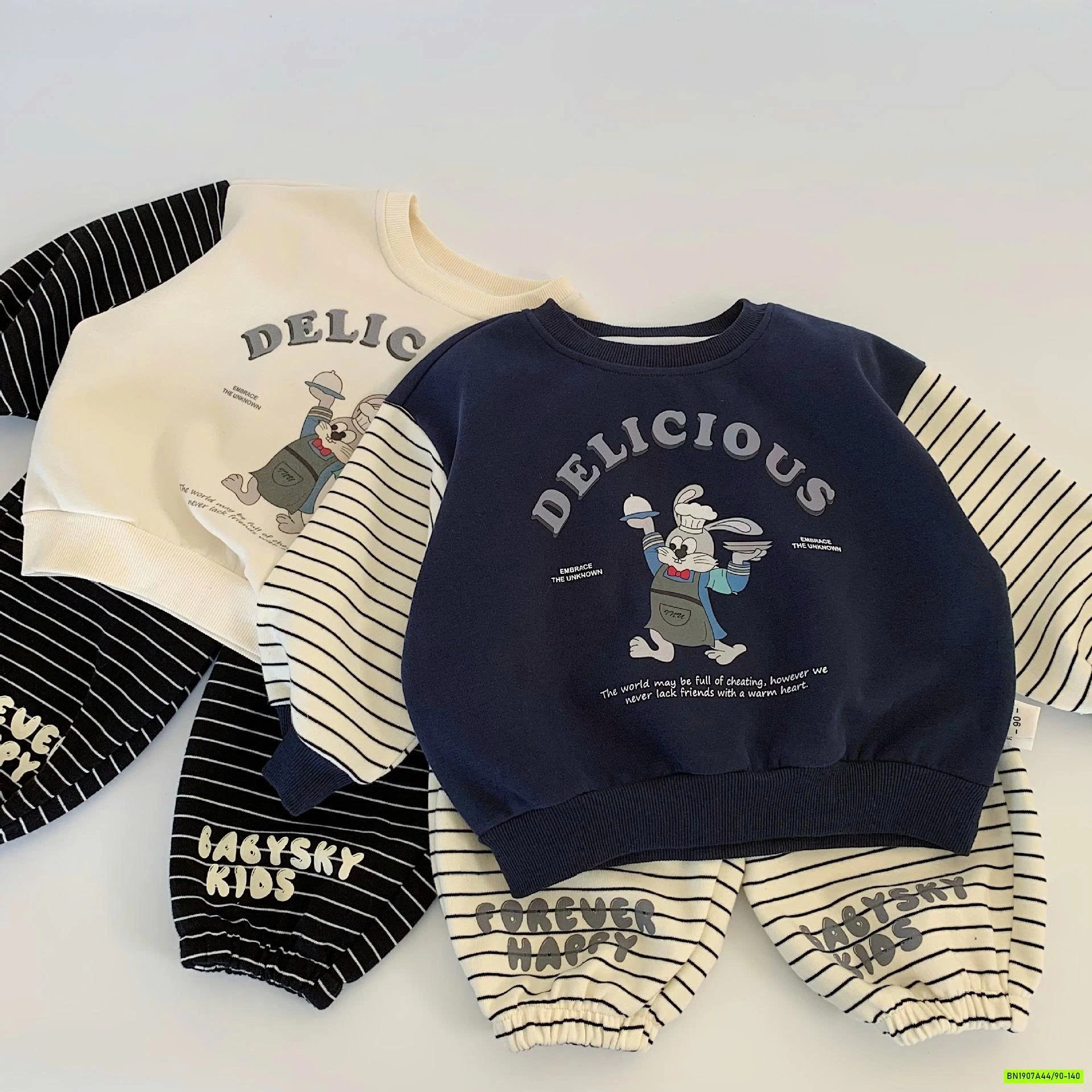 SÉT NỈ ÉP QUẦN KẺ THỎ KUTE