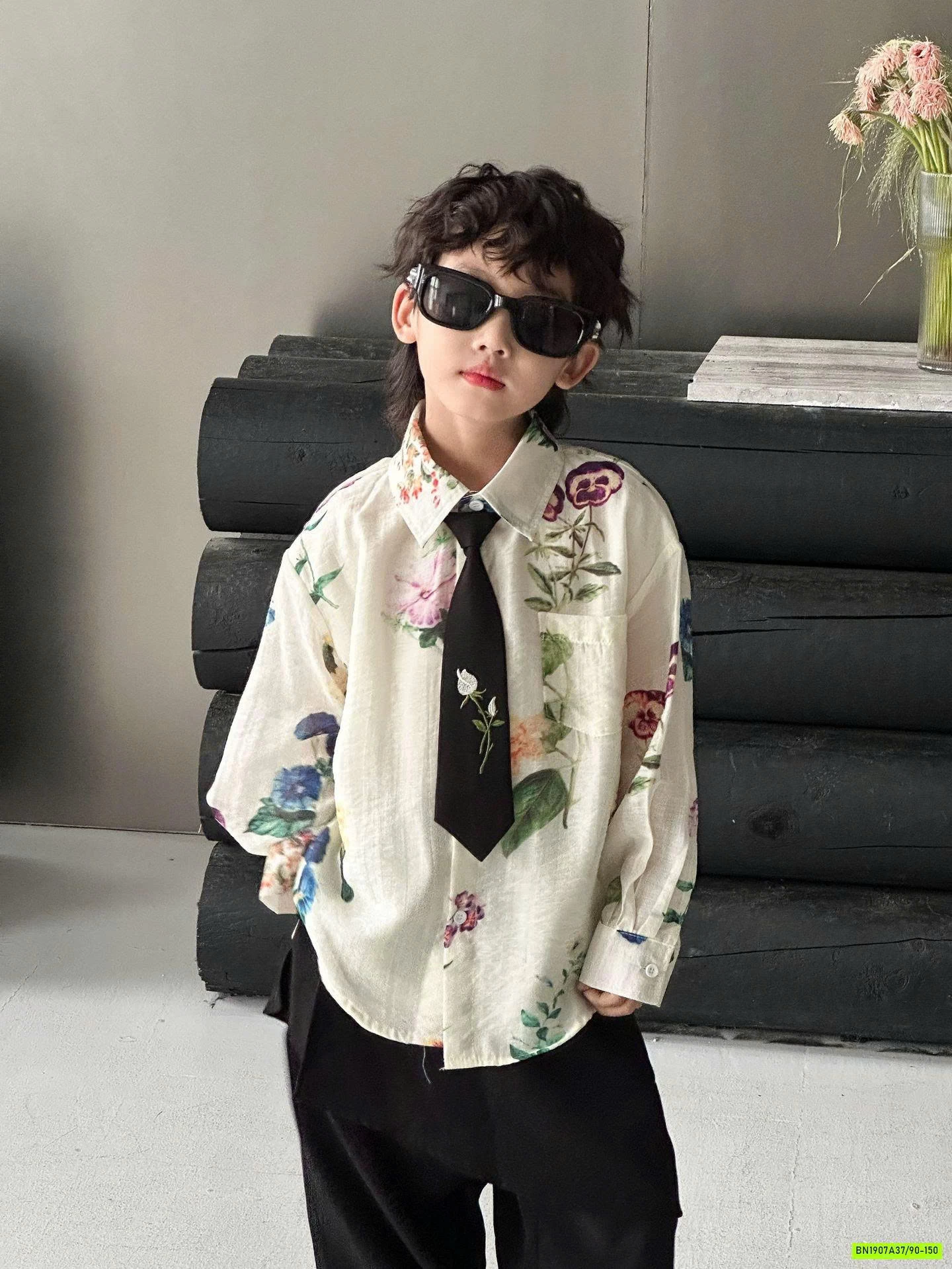 SƠ MI ĐŨI HOA SIÊU BẢNH