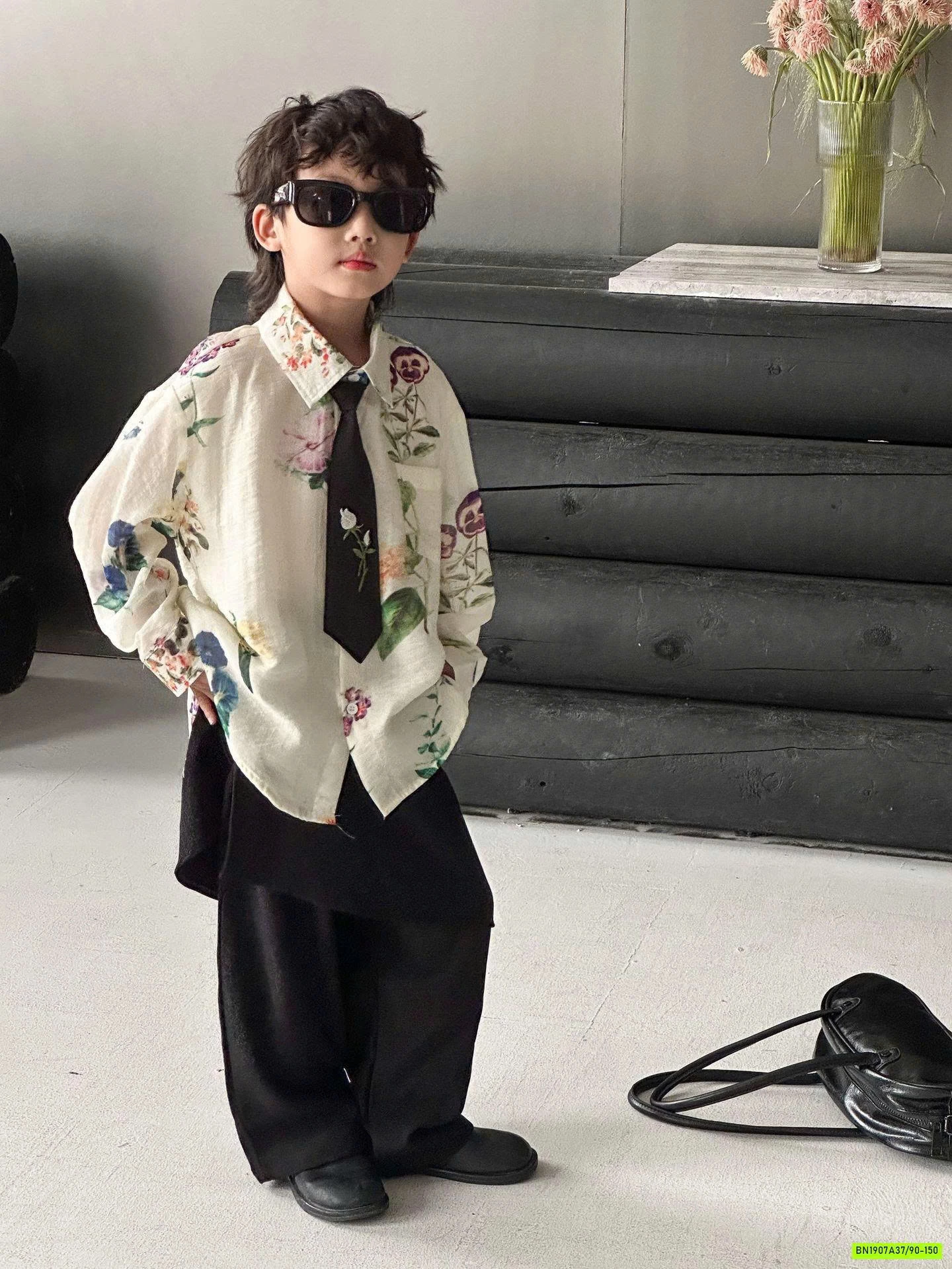 SƠ MI ĐŨI HOA SIÊU BẢNH