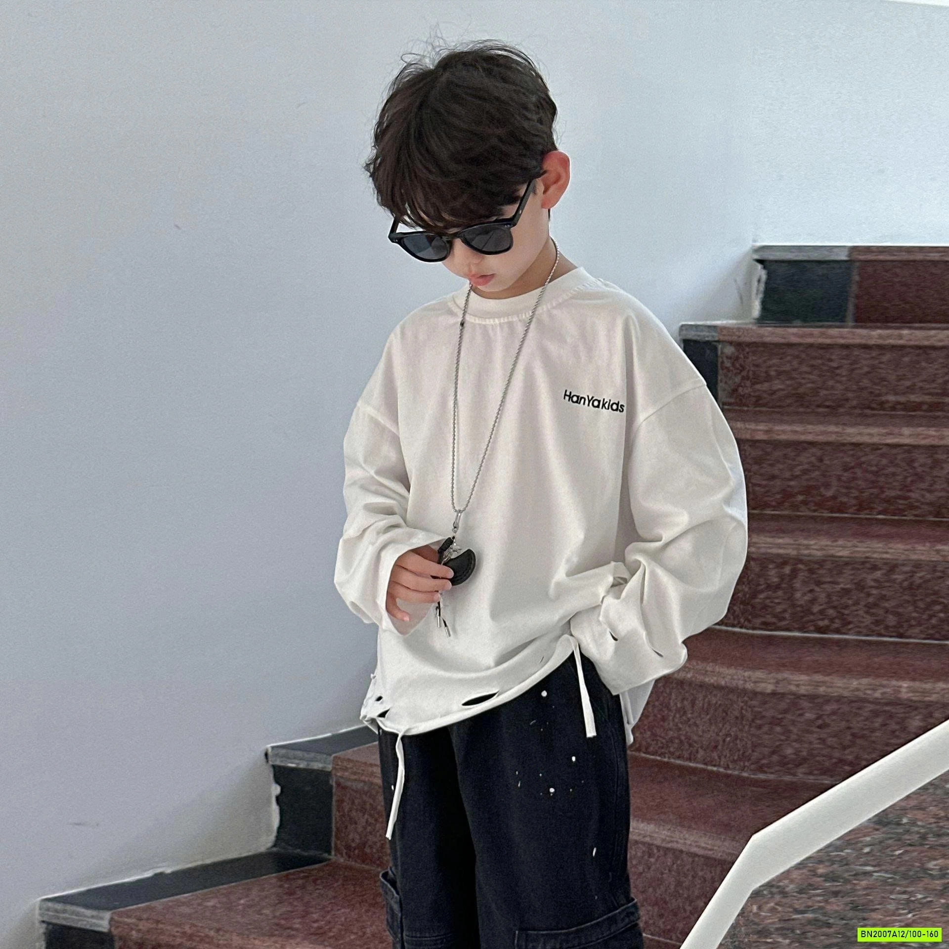 ÁO THUN TRƠN RÁCH GẤU DÀI TAY