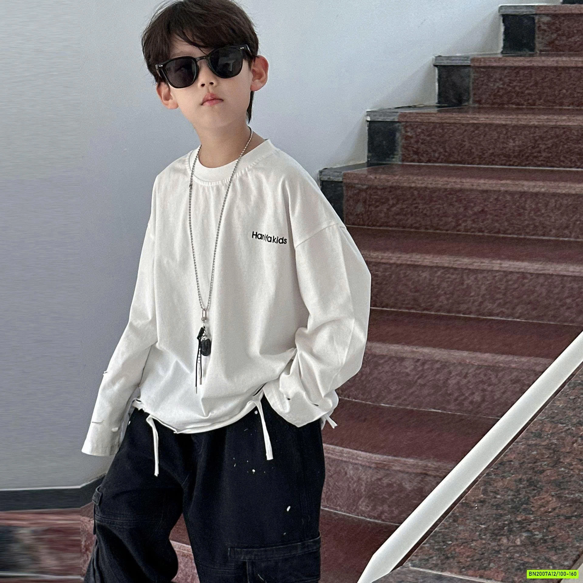 ÁO THUN TRƠN RÁCH GẤU DÀI TAY