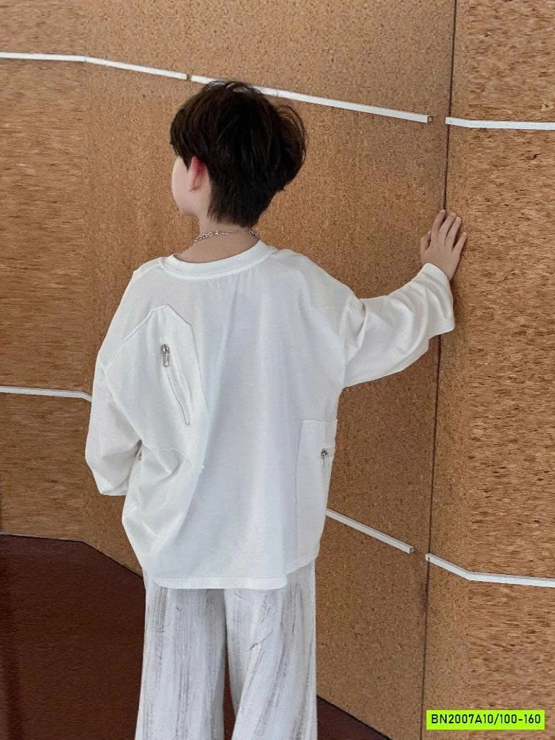 SÉT ÁO THUN TRẮNG MAY NỐI MIX JEANS LOANG