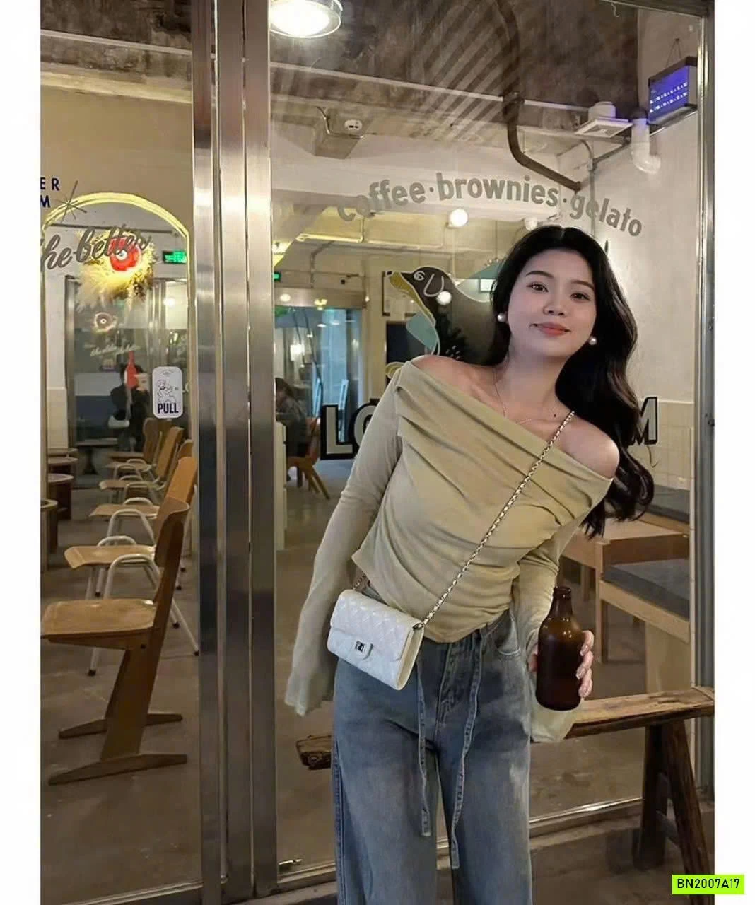 VÍ TRÁM CÓ DÂY ĐEO