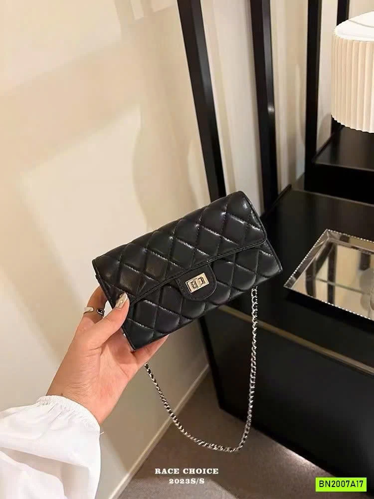 VÍ TRÁM CÓ DÂY ĐEO