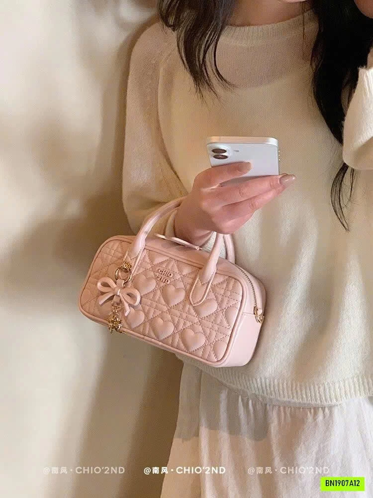 TÚI XÁCH DÁNG HỘP TRẦN TRÁM CHIO2ND