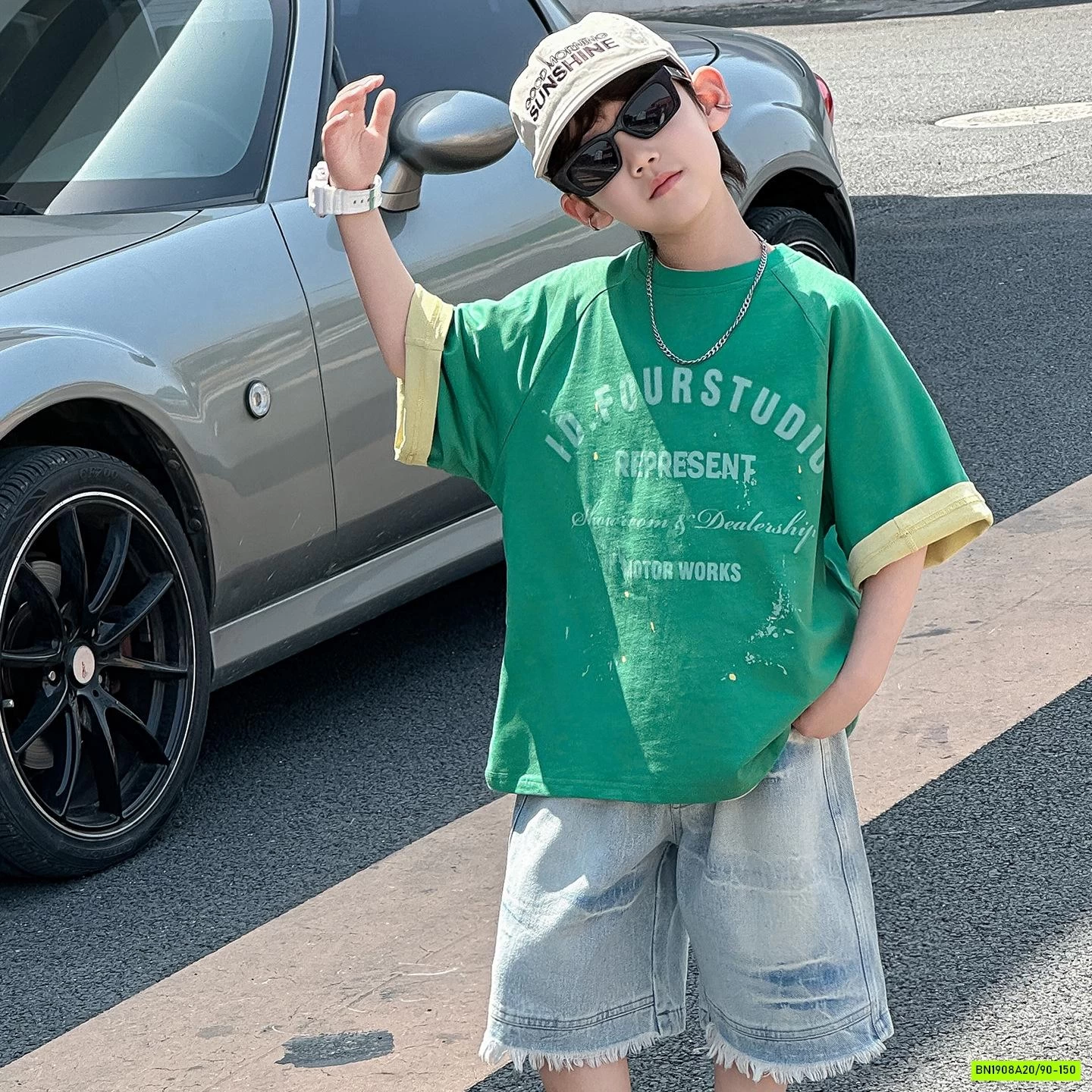 ÁO THUN XANH IN CHỮ