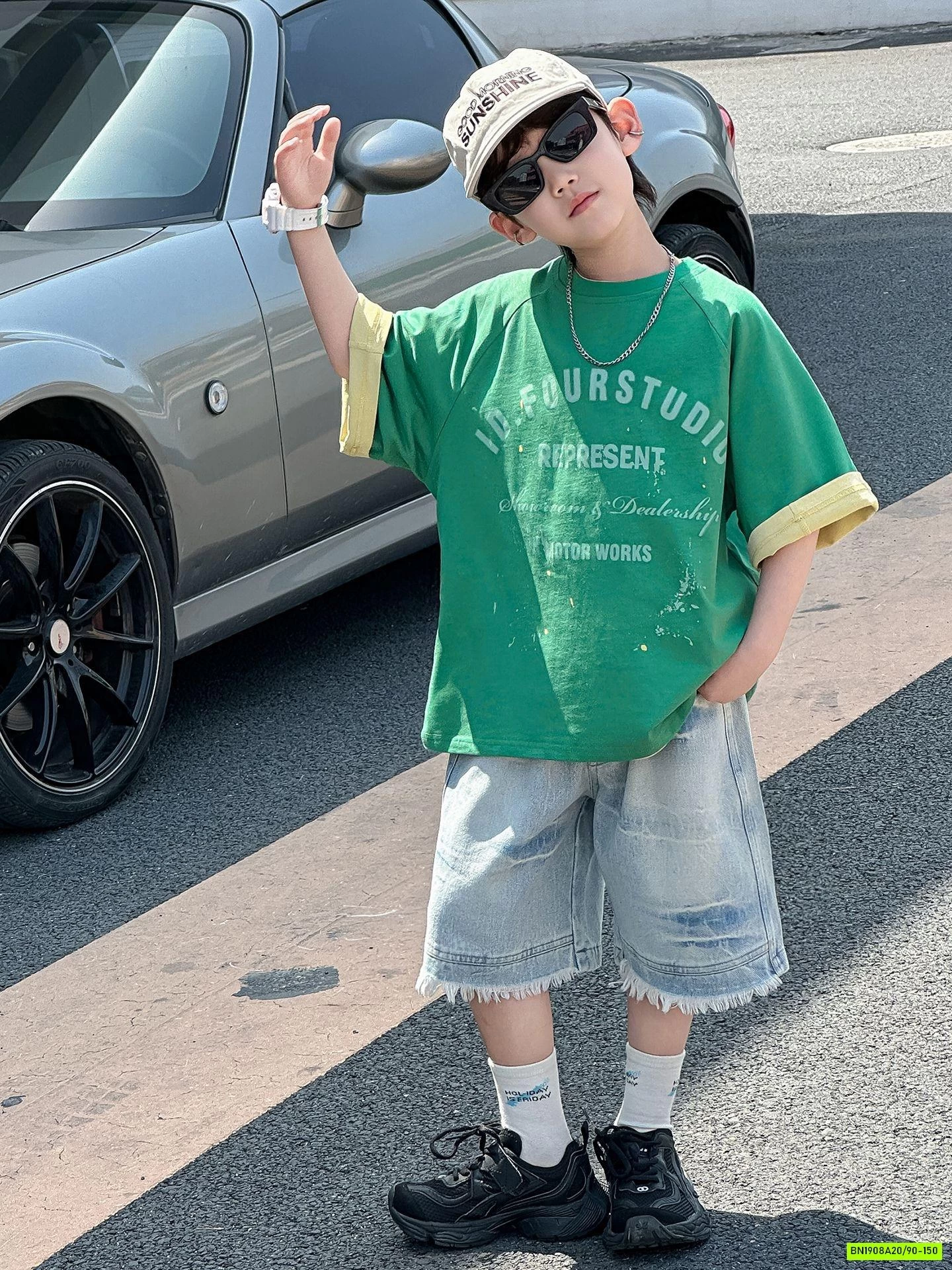 ÁO THUN XANH IN CHỮ