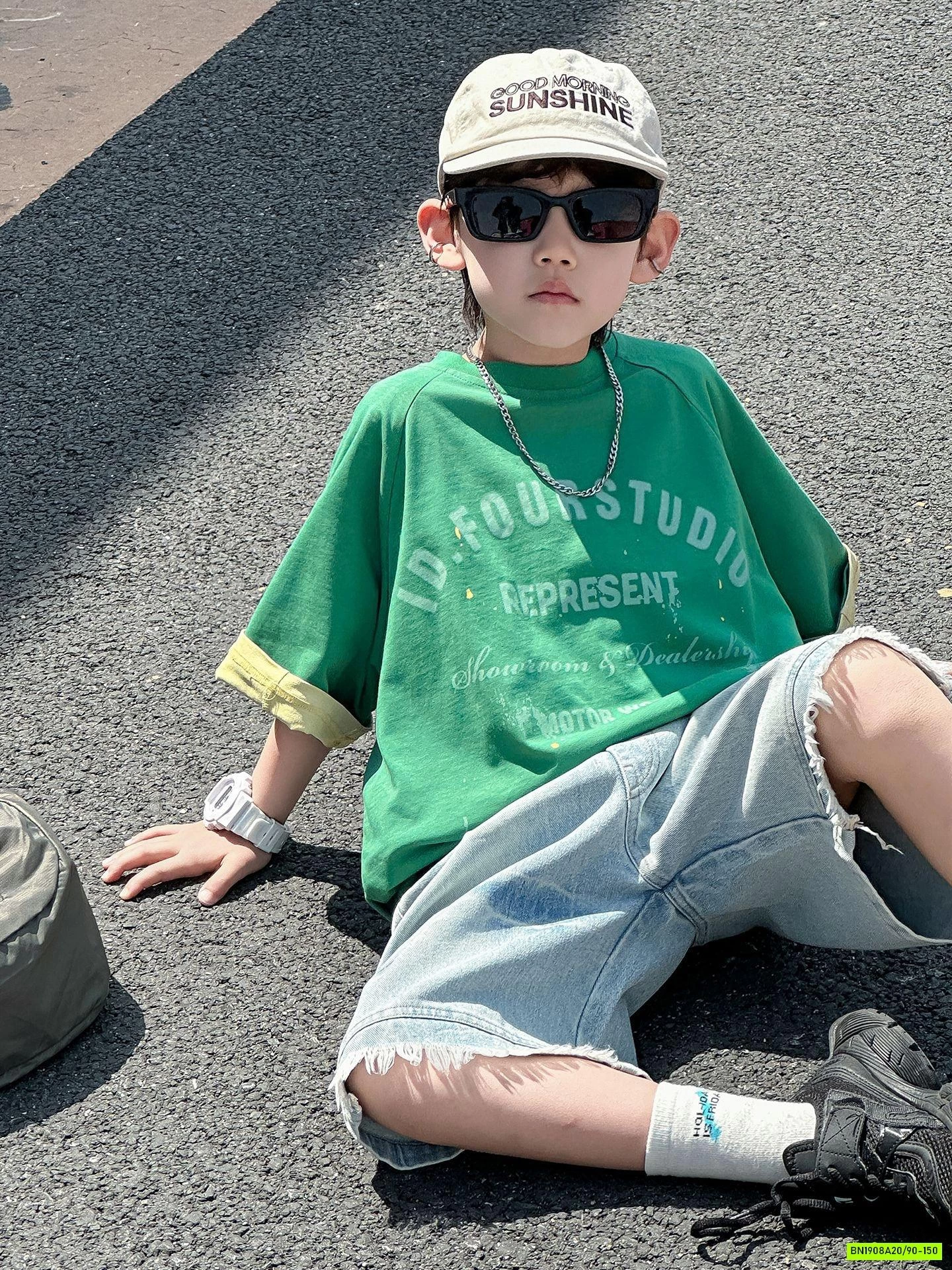 ÁO THUN XANH IN CHỮ