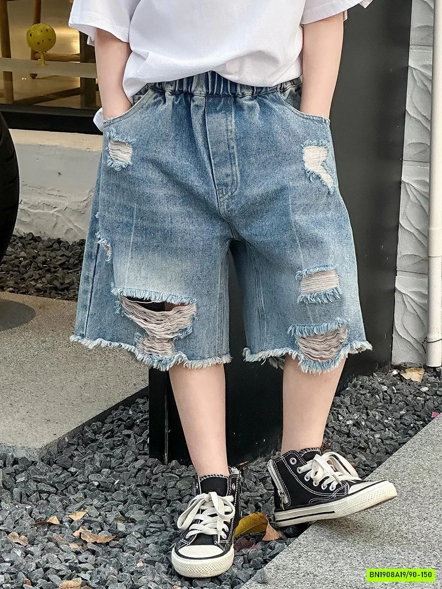 SHORT JEANS RÁCH CÁ TÍNH