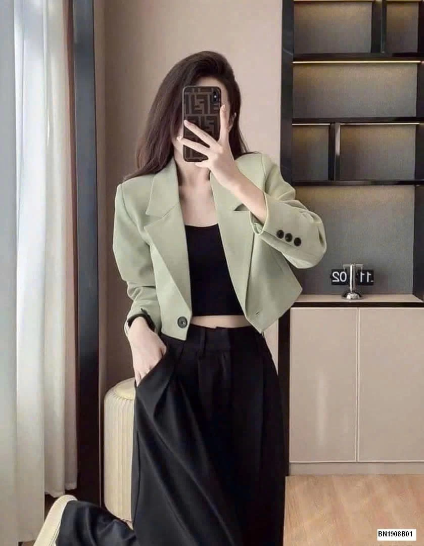 ÁO BLAZER DÁNG NGẮN NỮ