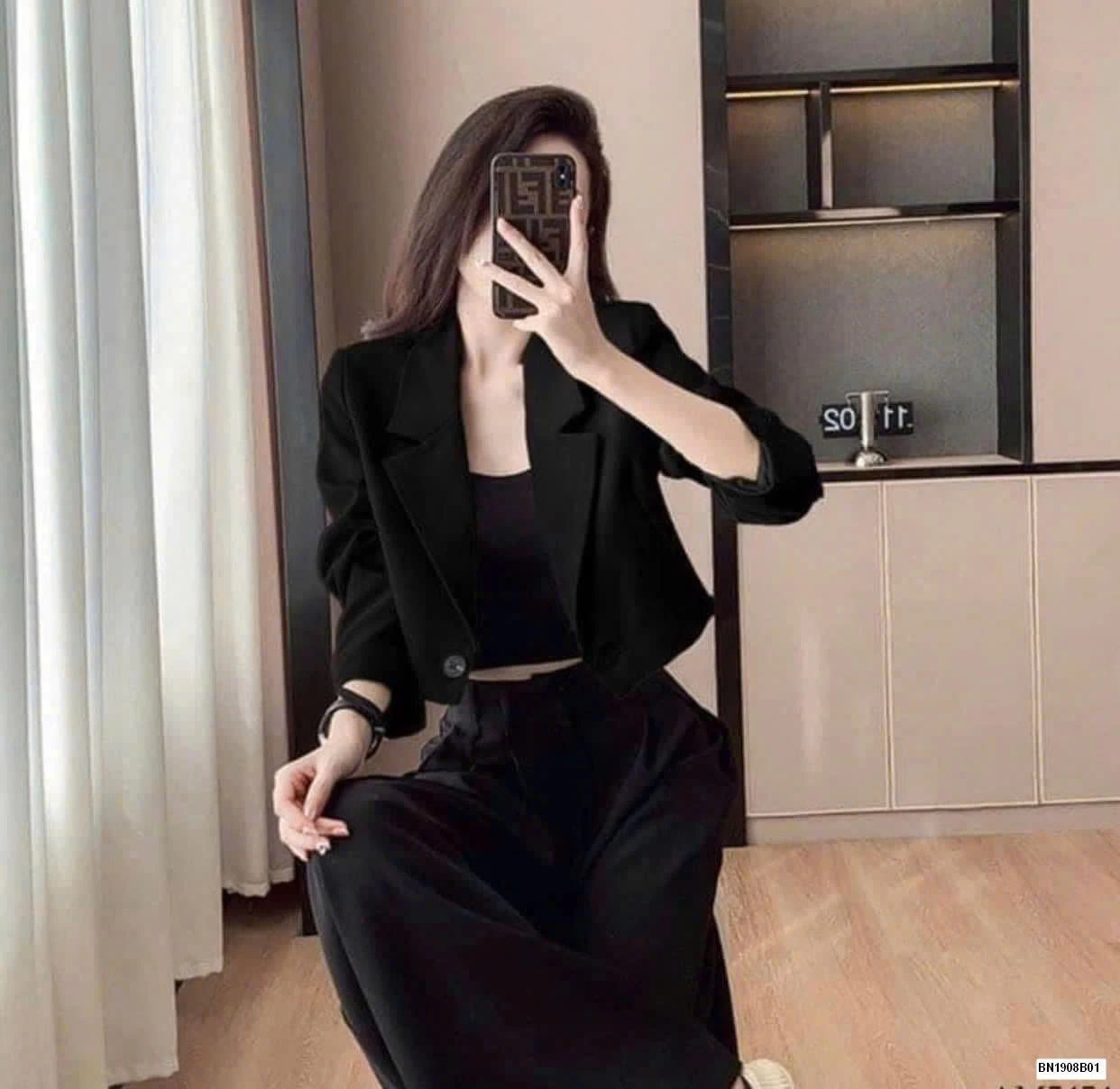 ÁO BLAZER DÁNG NGẮN NỮ