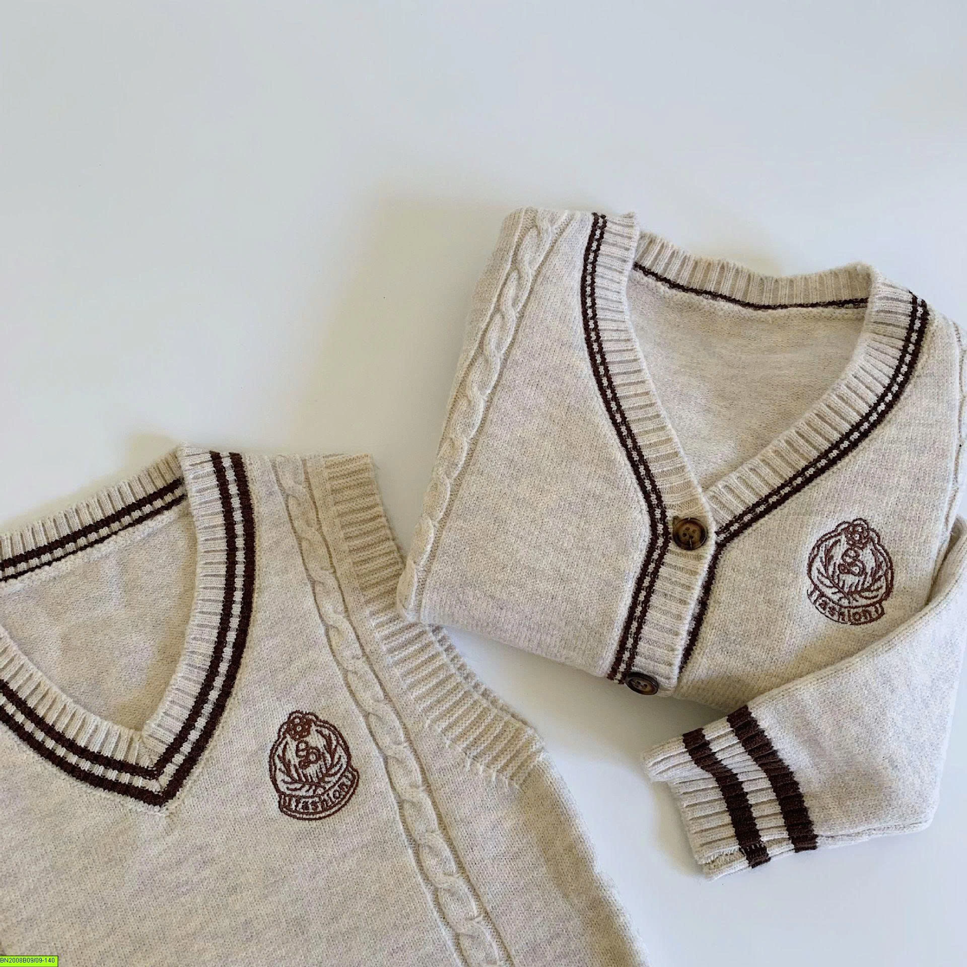 SET ÁO NIÊN HỌC SINH 2 CHI TIẾT