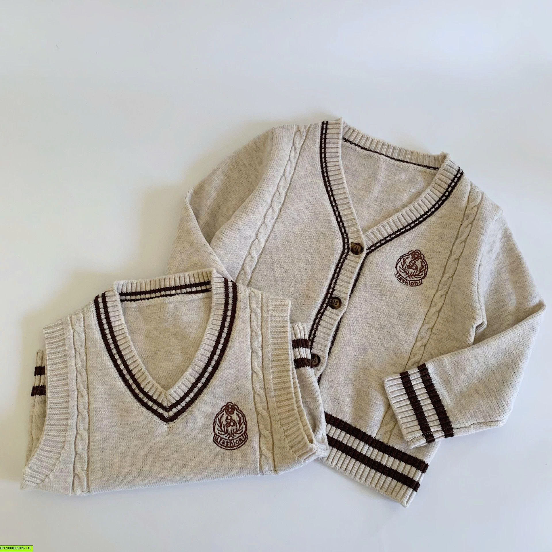 SET ÁO NIÊN HỌC SINH 2 CHI TIẾT