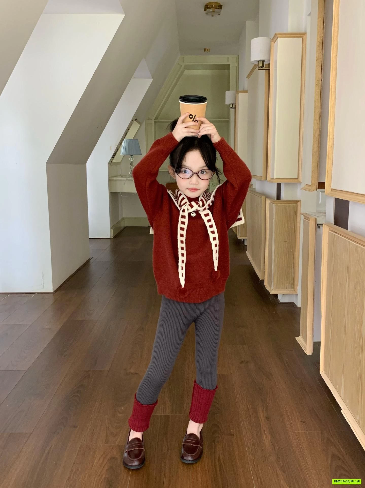 ÁO LEN ĐỎ MIX LEGGING 2 MÀU