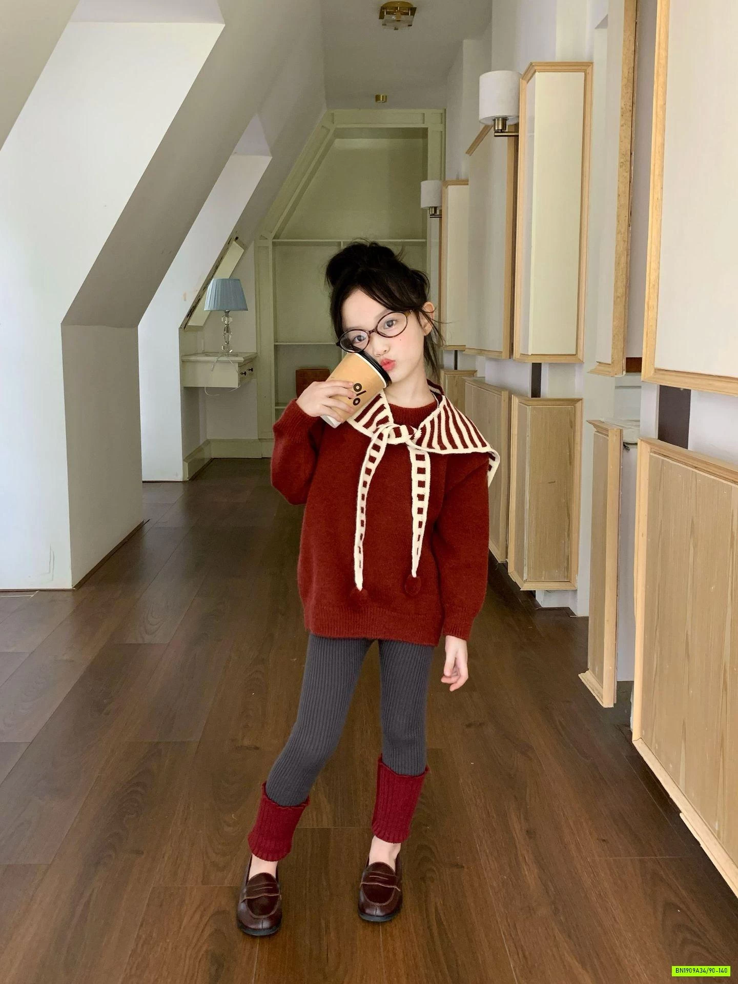 ÁO LEN ĐỎ MIX LEGGING 2 MÀU