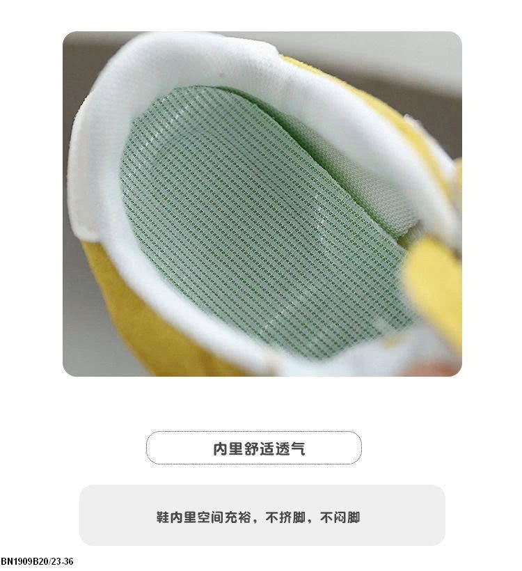 GIÀY THỂ THAO MŨI NƠ 4 VẠCH