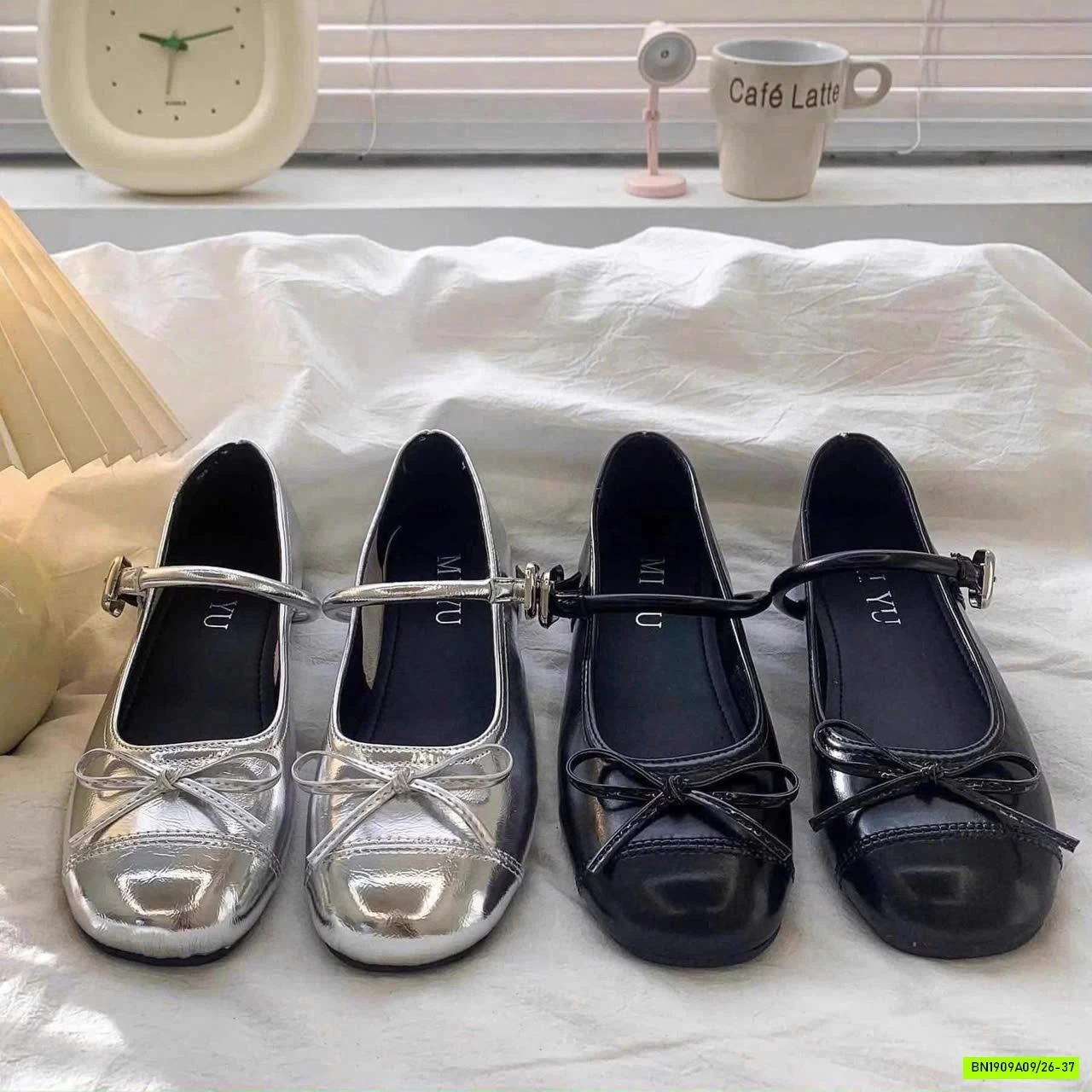 GIÀY BÚP BÊ GẮN NƠ VINTAGE